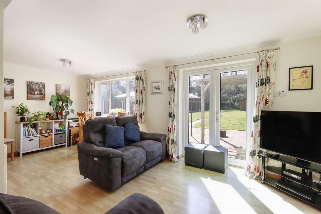Property photo 3 of 15 59565_012.Jpg