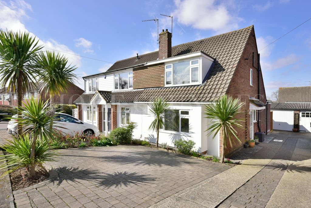 Property photo 1 of 26