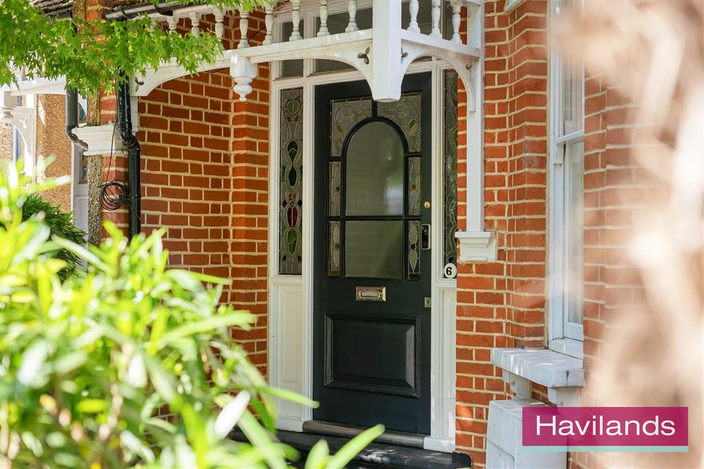 Property photo 2 of 24 Eaton Park Road-24.Jpg