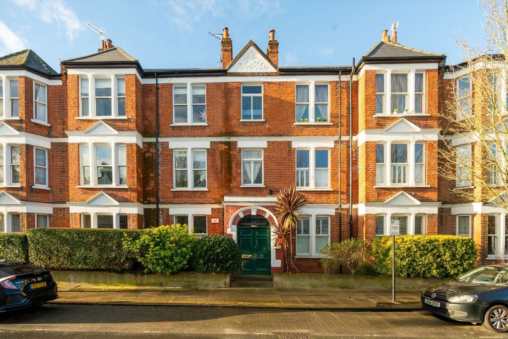 Property photo 1 of 6