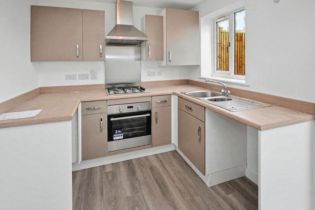 Property photo 2 of 9 O5Pyofkgs2Oqpeioxeyomu9Lhtk.Jpg