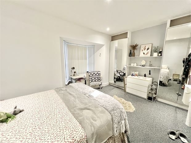 Property photo 3 of 10 Picture 3