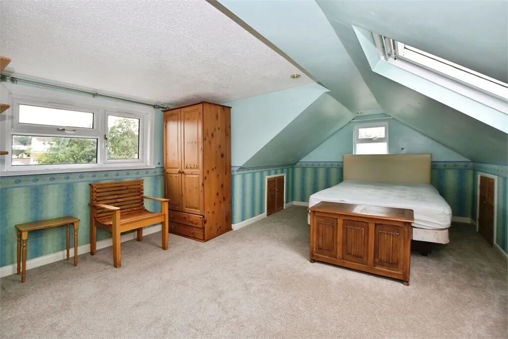 Property photo 3 of 14 Image 4