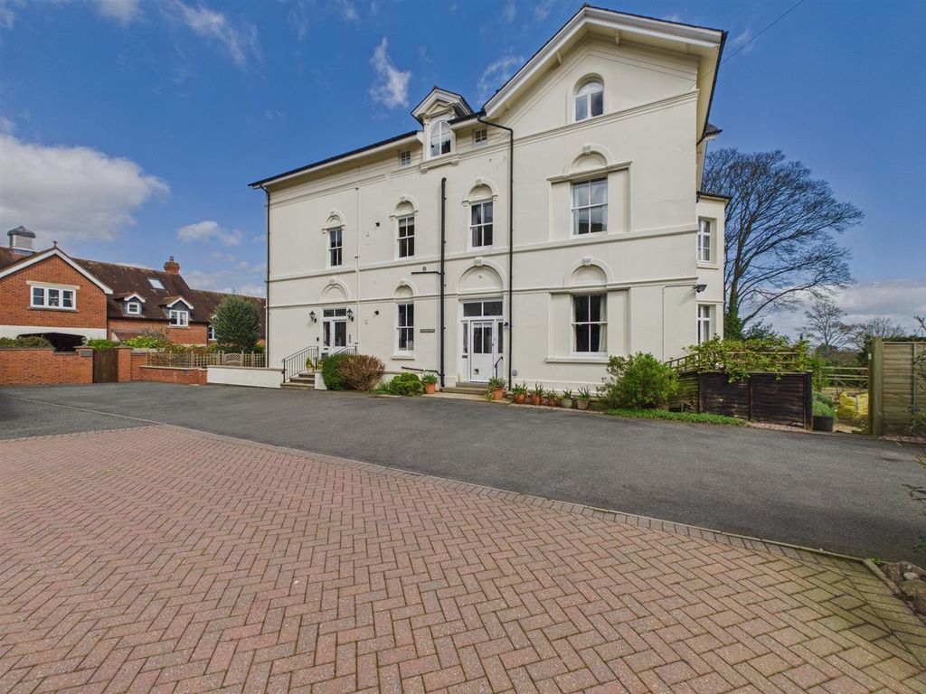 Property photo 1 of 25 Cam03972G0-Pr0314-Still001.Jpg