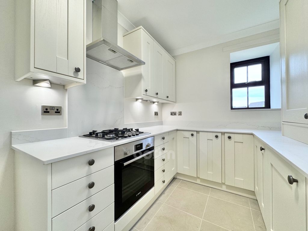 Property photo 3 of 41 Img_6177