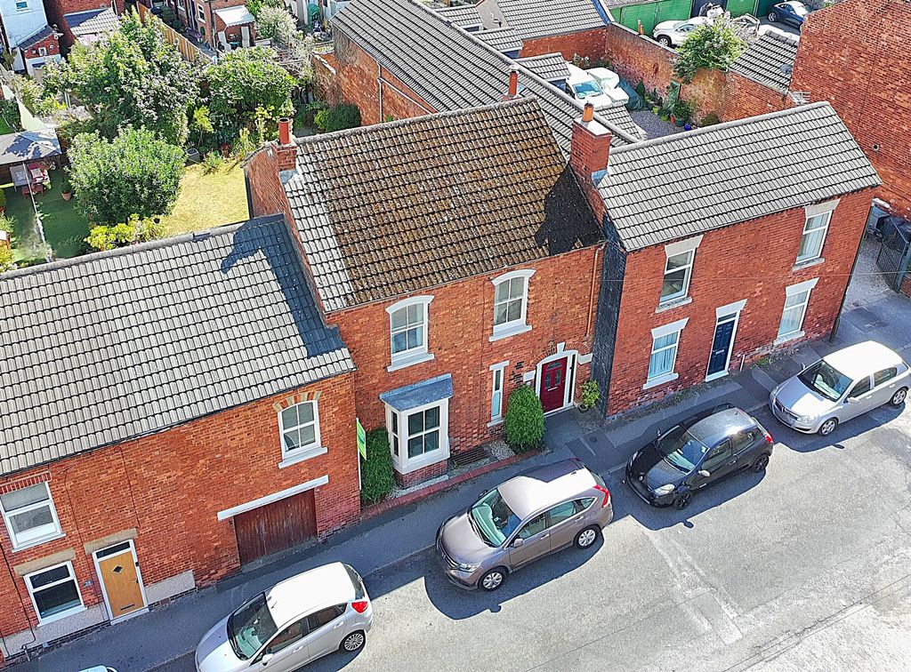 Property photo 1 of 34