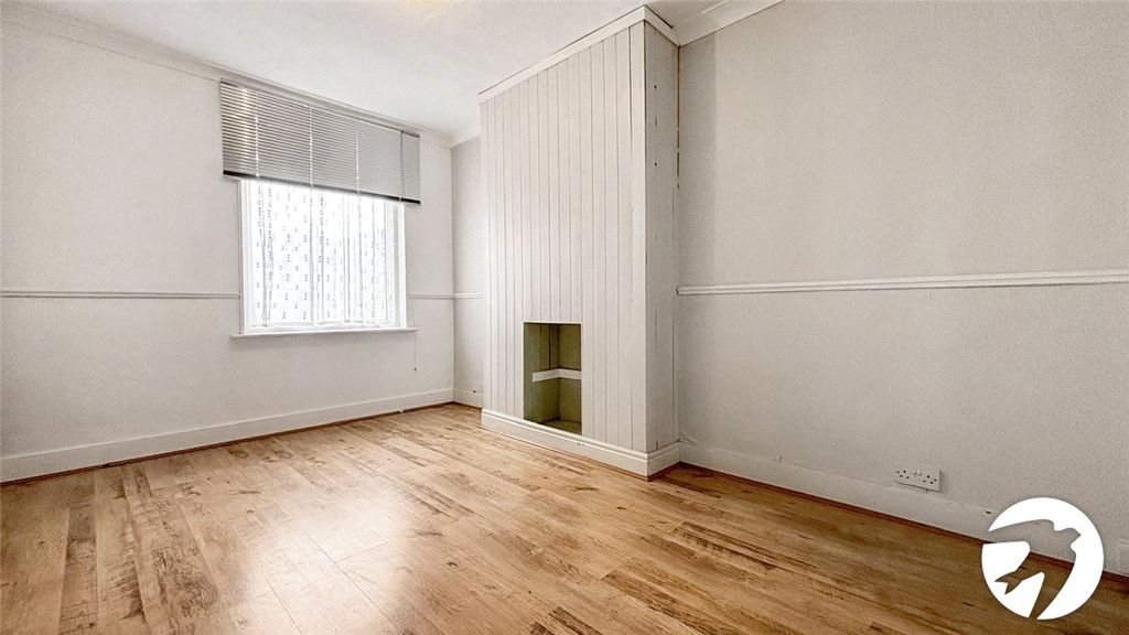 Property photo 2 of 10 Picture No. 09