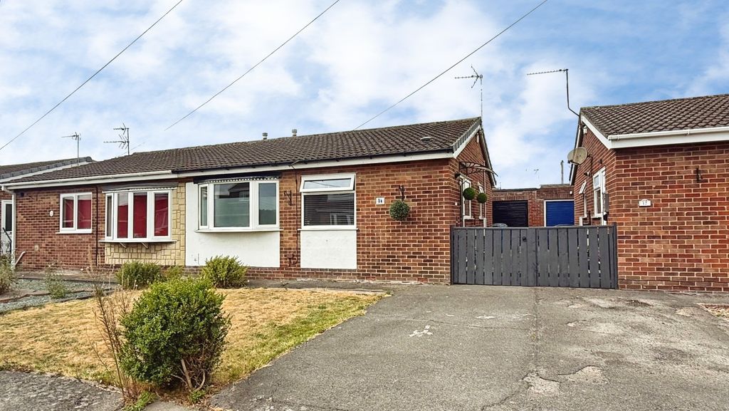 Property photo 1 of 14 5220070