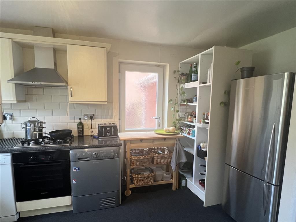 Property photo 3 of 11 Image