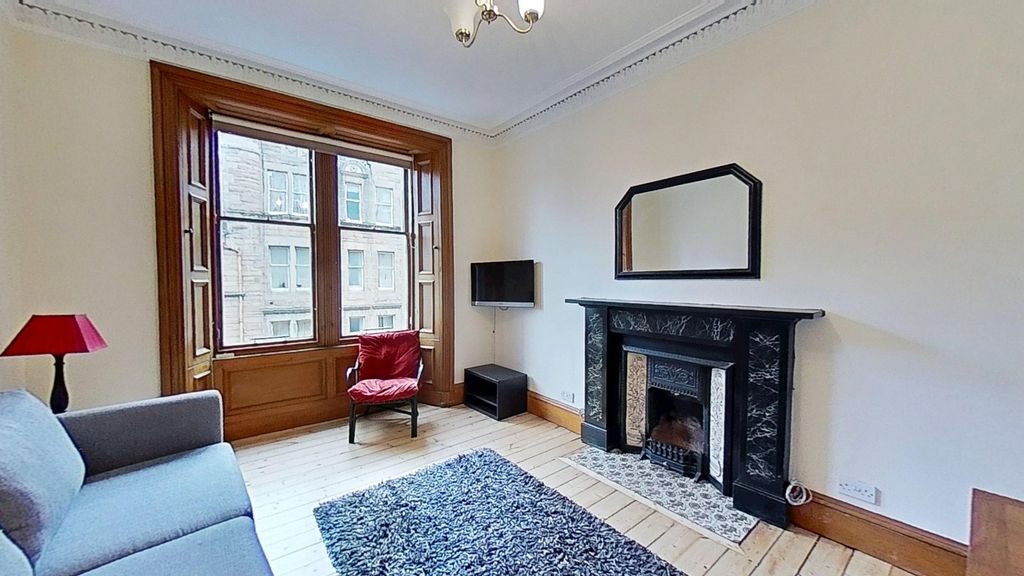 Property photo 1 of 17 Picture No. 02