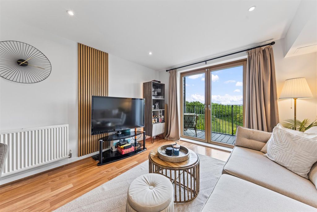 Property photo 3 of 27 331Dalginplweb16.Jpg