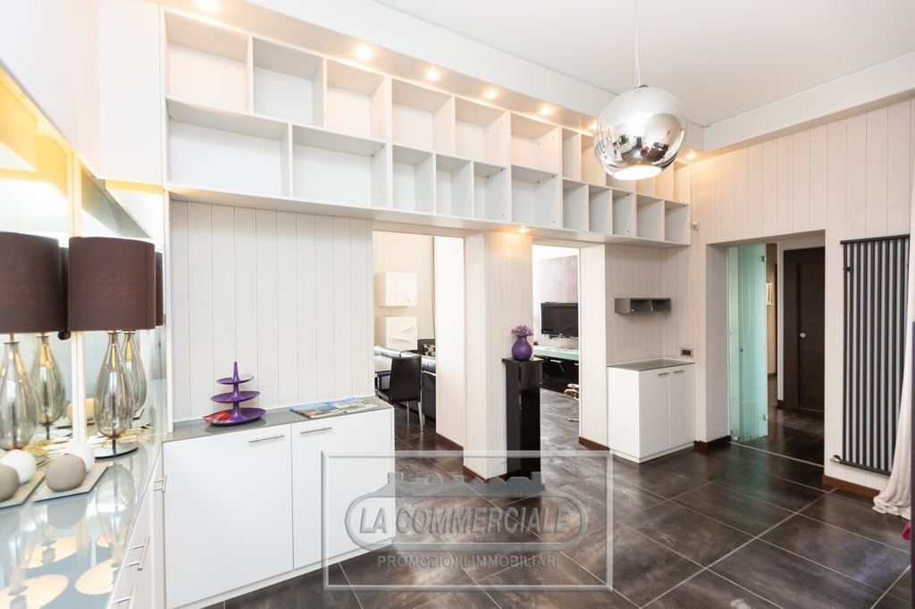 Property photo 2 of 30 <Alttext/>