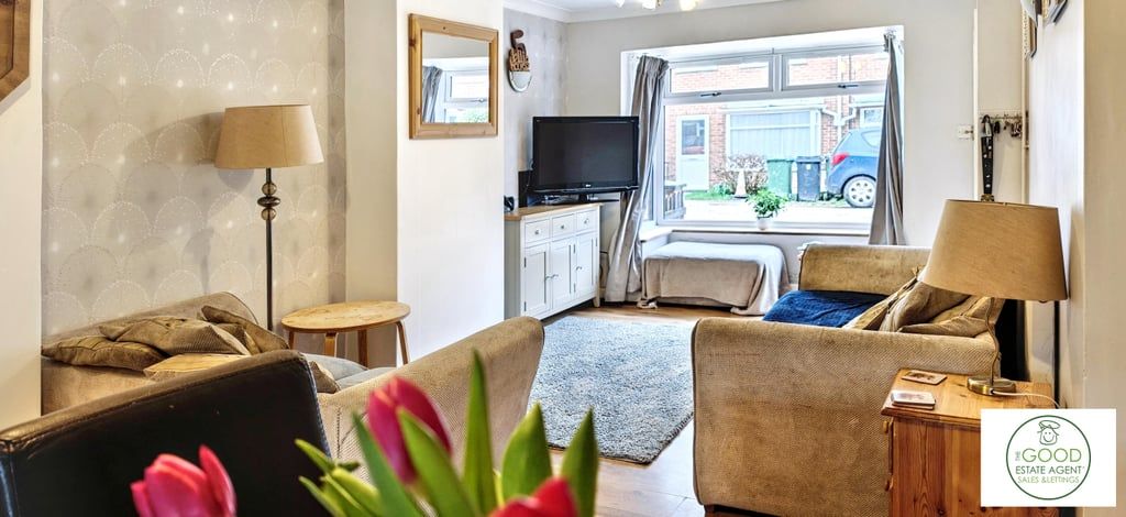 Property photo 2 of 12