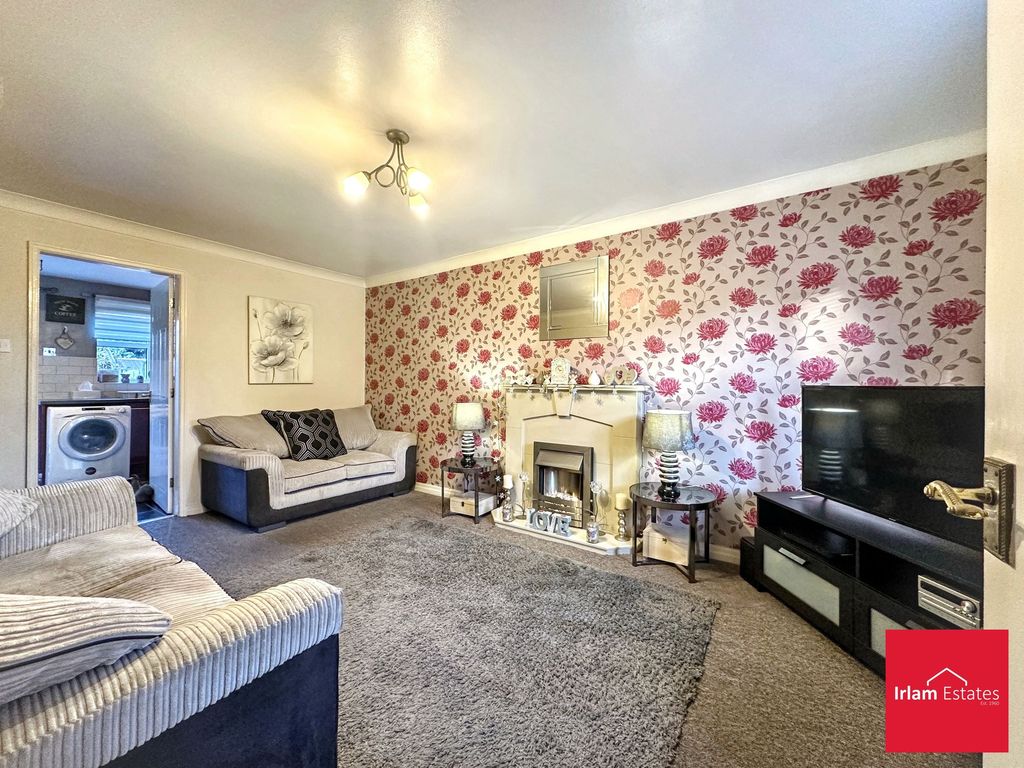 Property photo 2 of 14