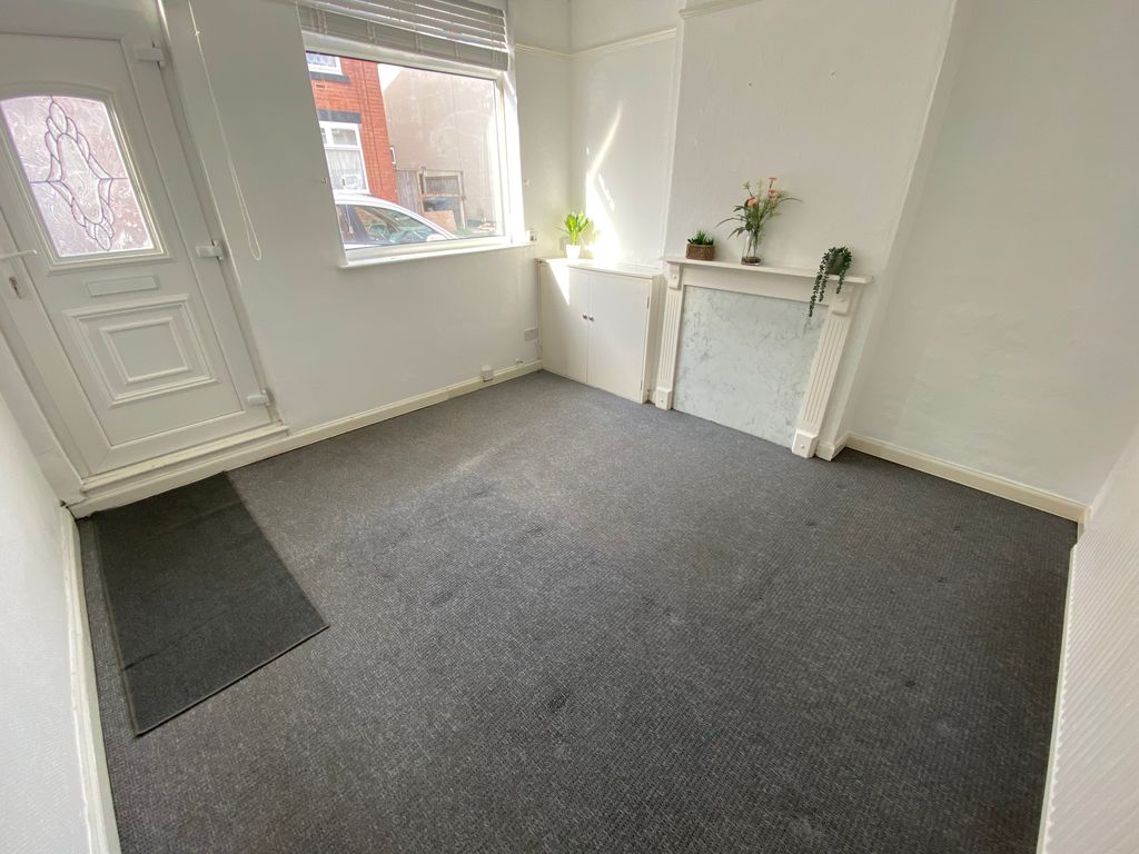 Property photo 2 of 13 Image