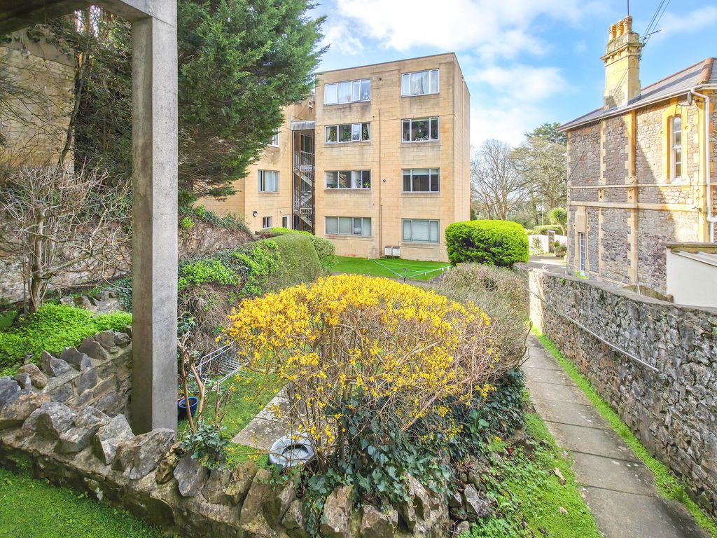 Property photo 3 of 27 Photo 1