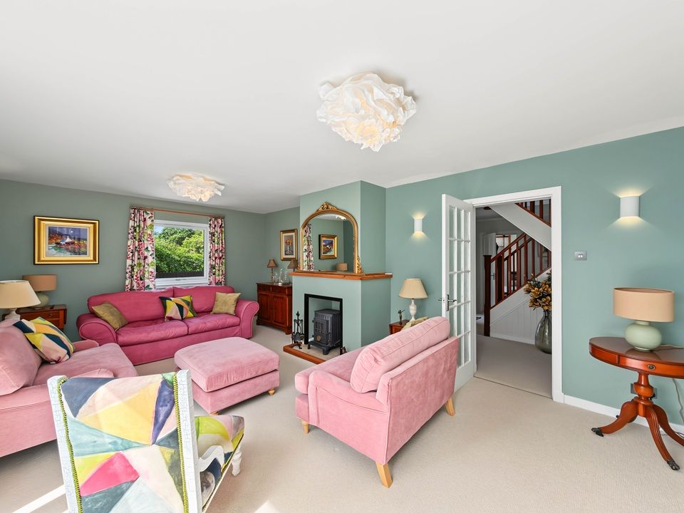 Property photo 3 of 47