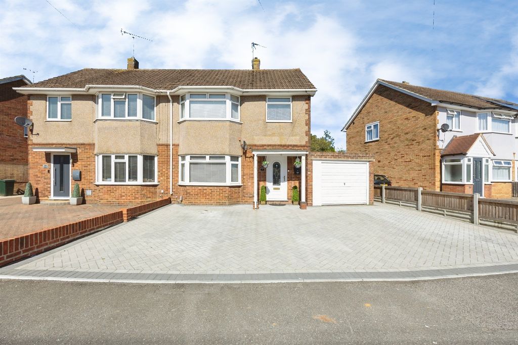 Property photo 1 of 20