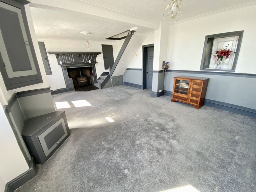 Property photo 2 of 18 Lounge-Dining Room
