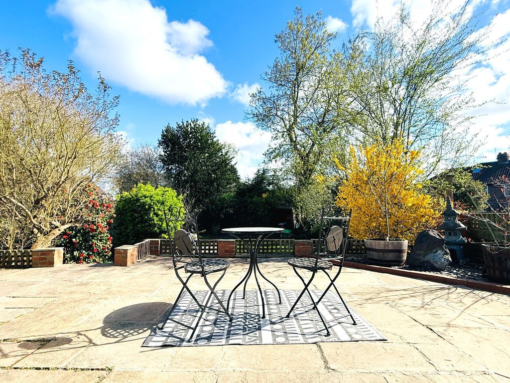 Property photo 2 of 26 Photo 4