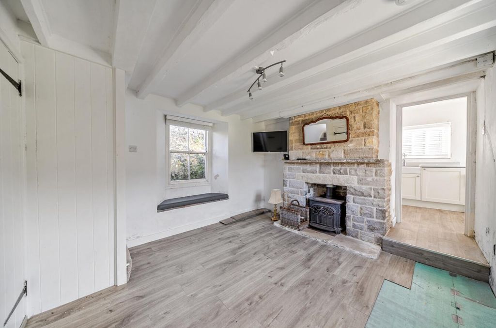 Property photo 2 of 26 1429973-17-69B9613277A07.Jpg