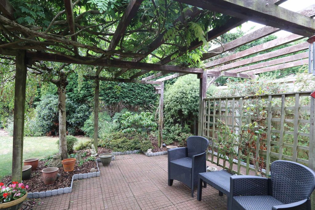 Property photo 3 of 15