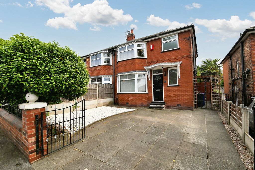 Property photo 1 of 19