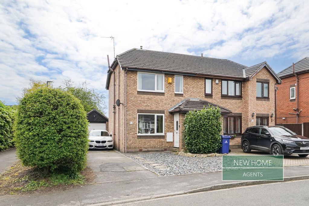 Property photo 1 of 19 Photo 2