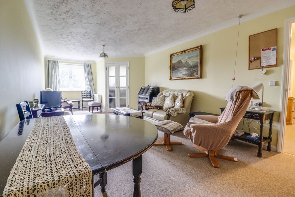 Property photo 2 of 14 Picture No. 05