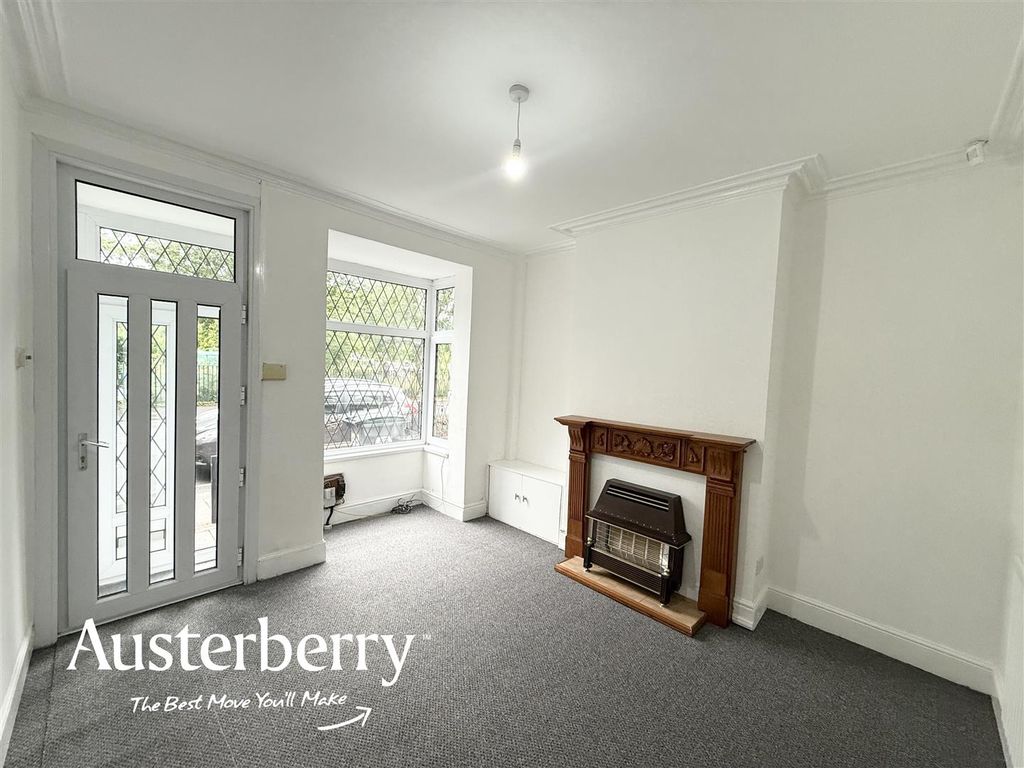 Property photo 2 of 11 Img_9635.Jpg