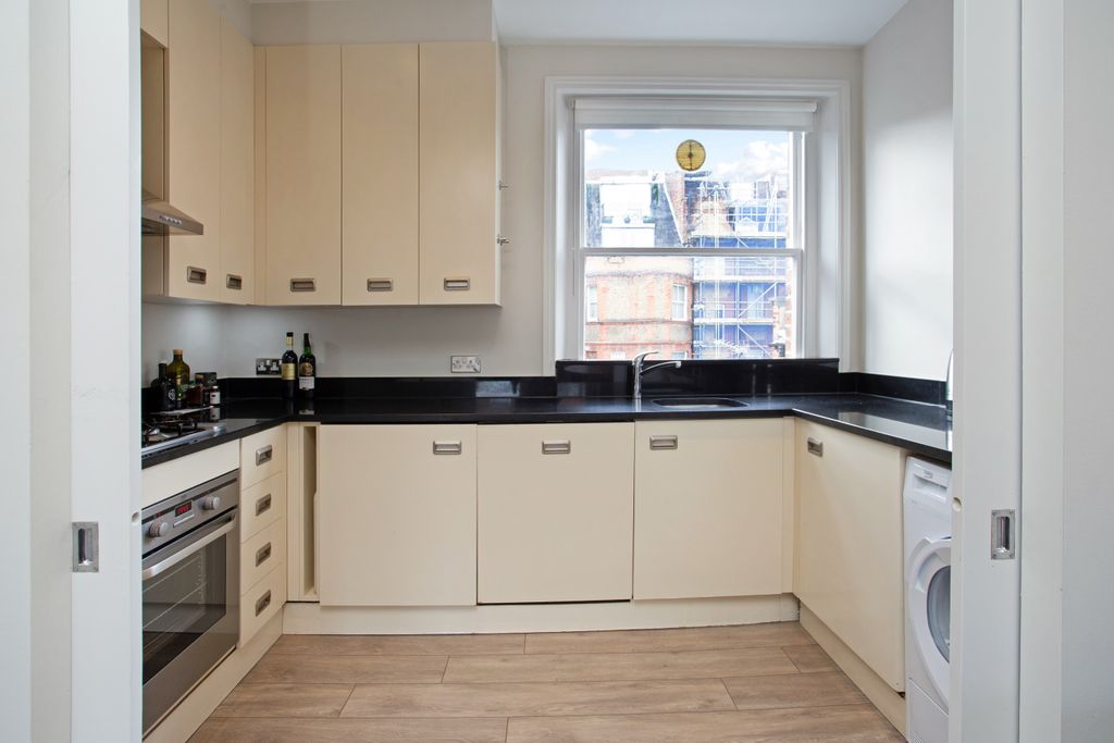 Property photo 2 of 19 10