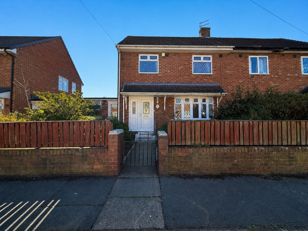 Property photo 1 of 26 94188836-C4CD-4B5B-Af77-1631D7B5719D
