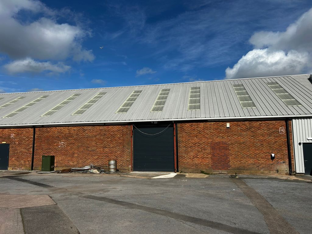 Property photo 1 of 3