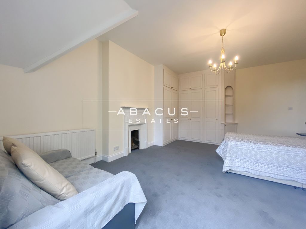 Property photo 3 of 25 Photo 3