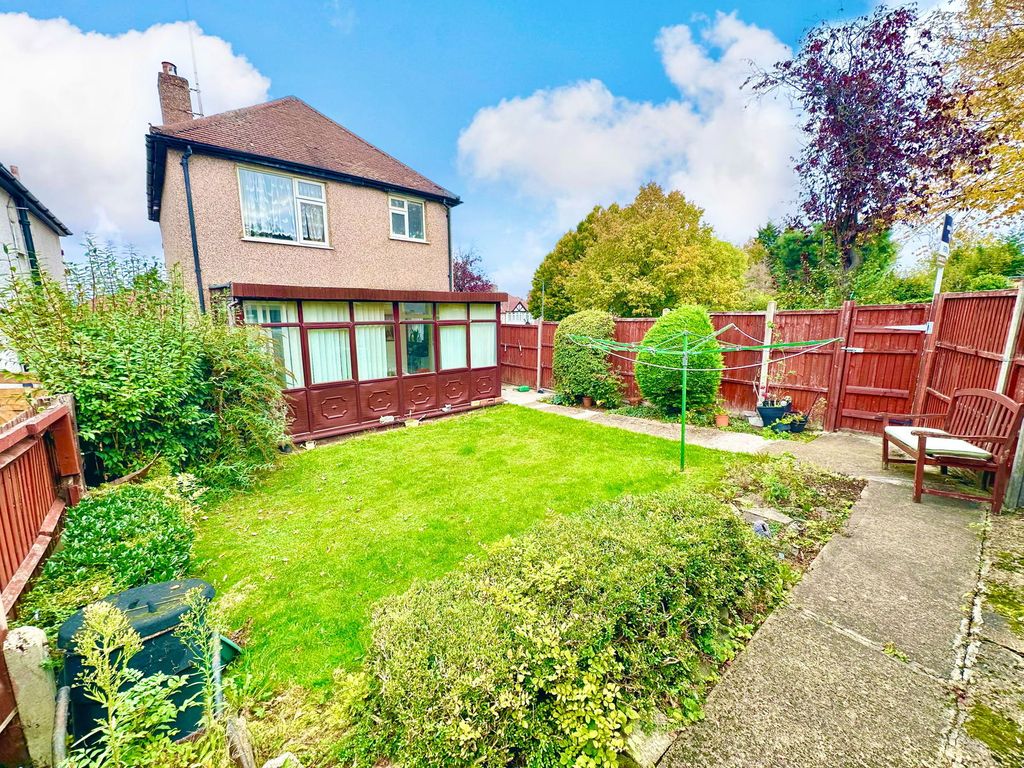 Property photo 1 of 20