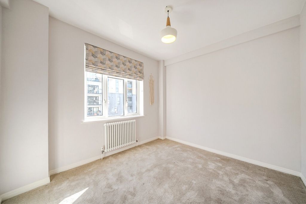 Property photo 3 of 7 Picture No. 13