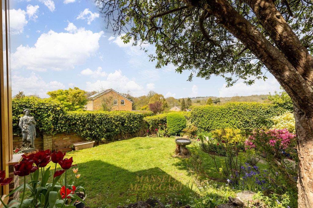Property photo 2 of 16