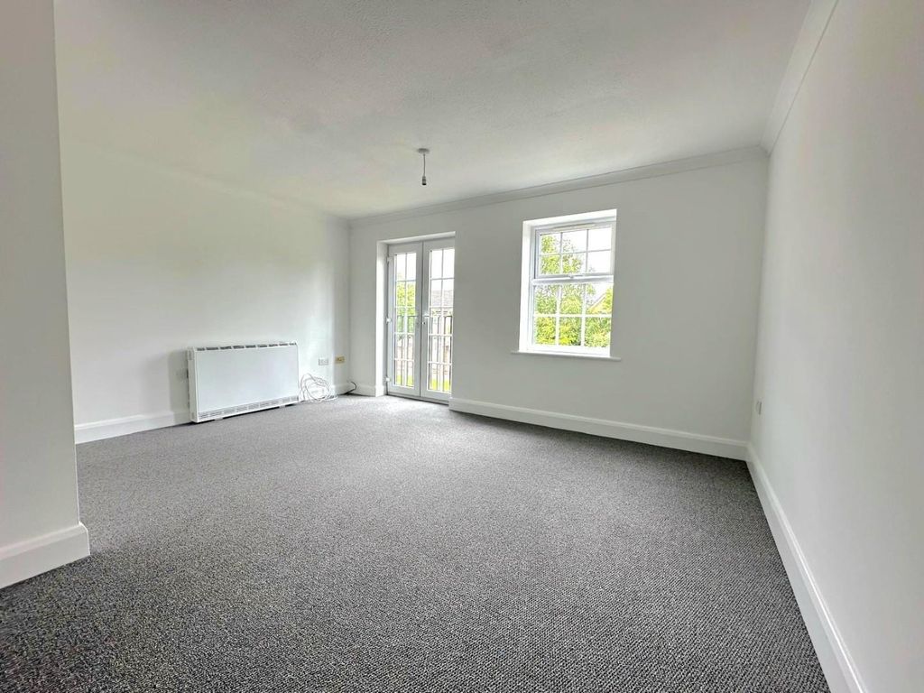 Property photo 3 of 8 1.Jpg