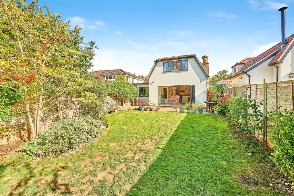 Property photo 1 of 18