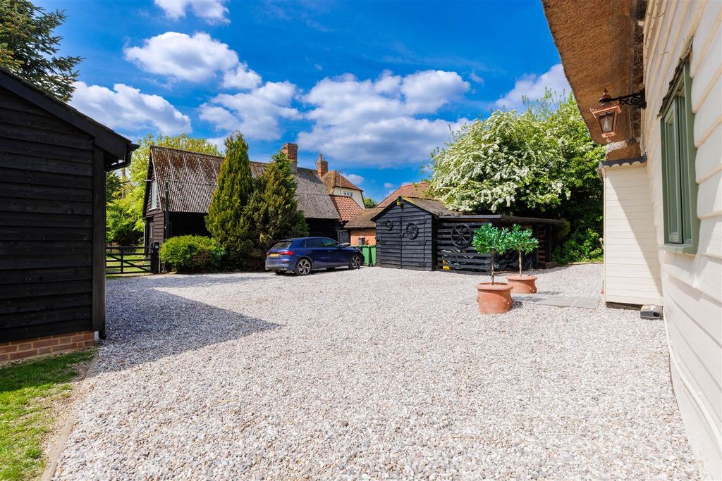 Property photo 3 of 25 825A9209-Hdr.Jpg