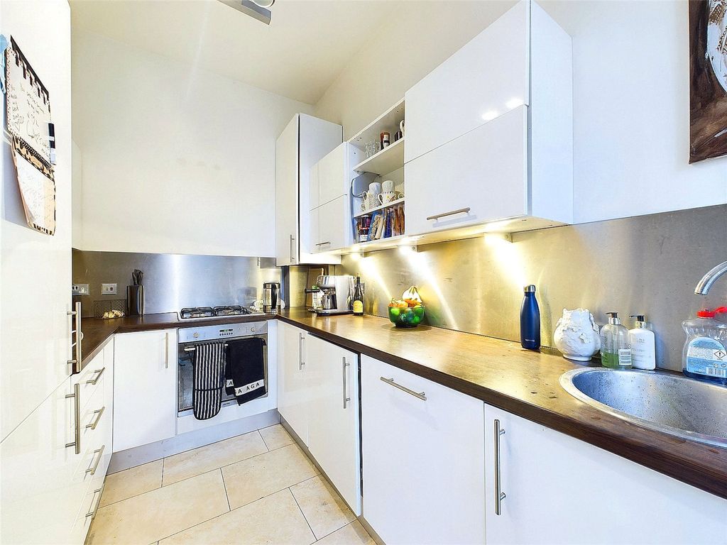 Property photo 3 of 5 Picture No. 03