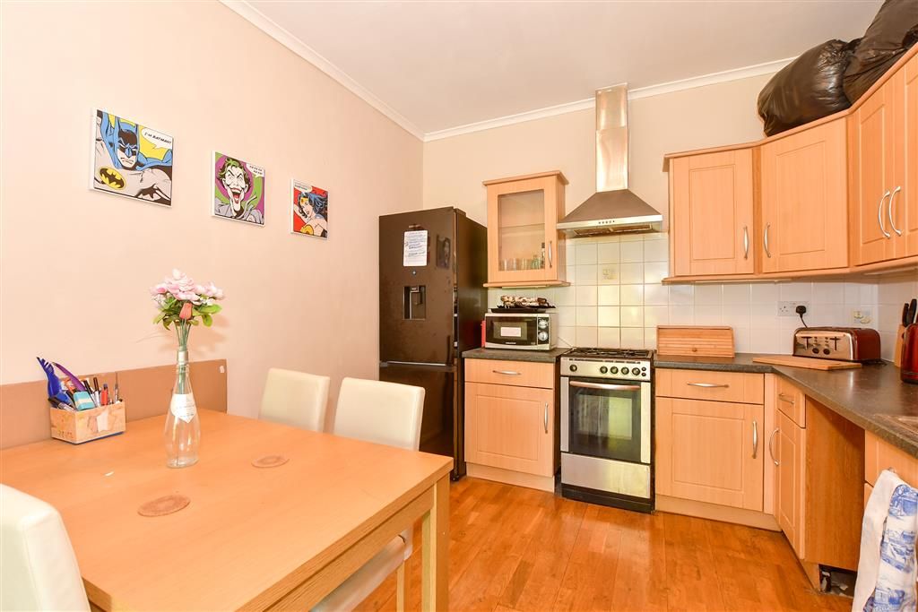 Property photo 2 of 8 Kitchen/ Dining Area