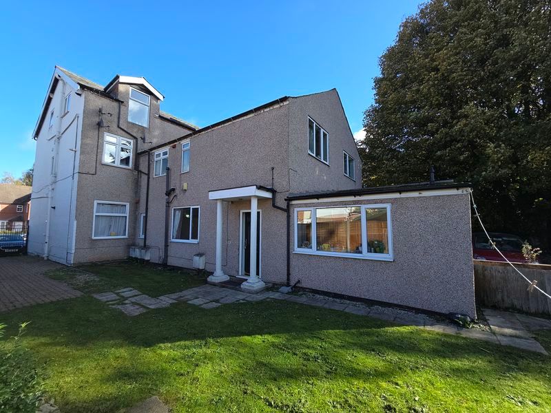 Property photo 1 of 14 Photo 13