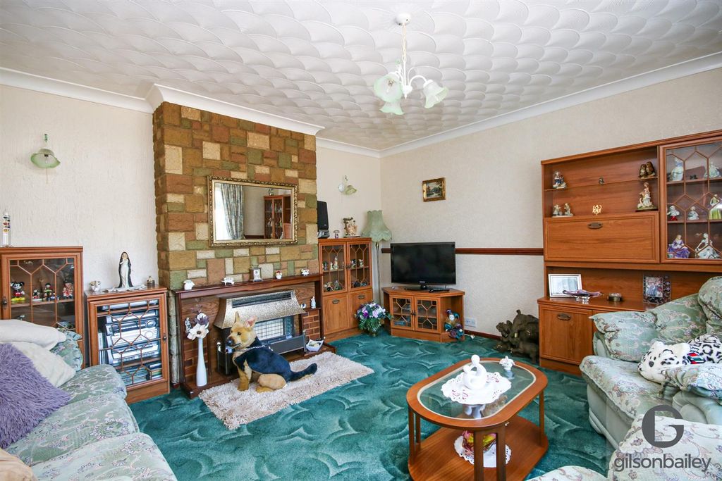 Property photo 2 of 16 Img_2490-2.Jpg