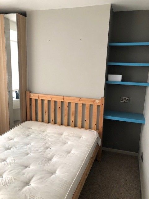 Property photo 2 of 10 Room 4