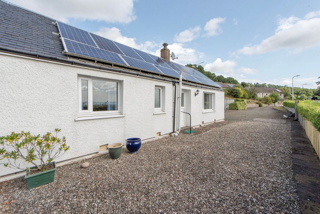 Property photo 1 of 35