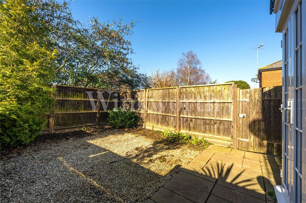 Property photo 2 of 14 Picture No. 11