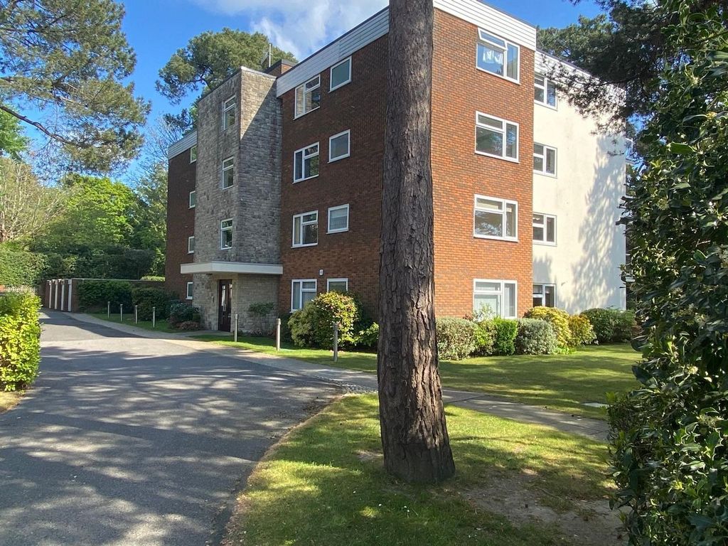 Property photo 1 of 27