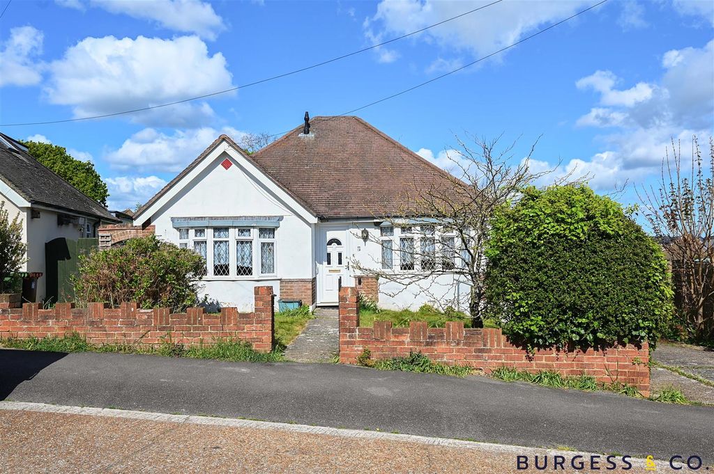 Property photo 1 of 20 Glyne Drive - Tn402Pw - Photos (22).Jpg