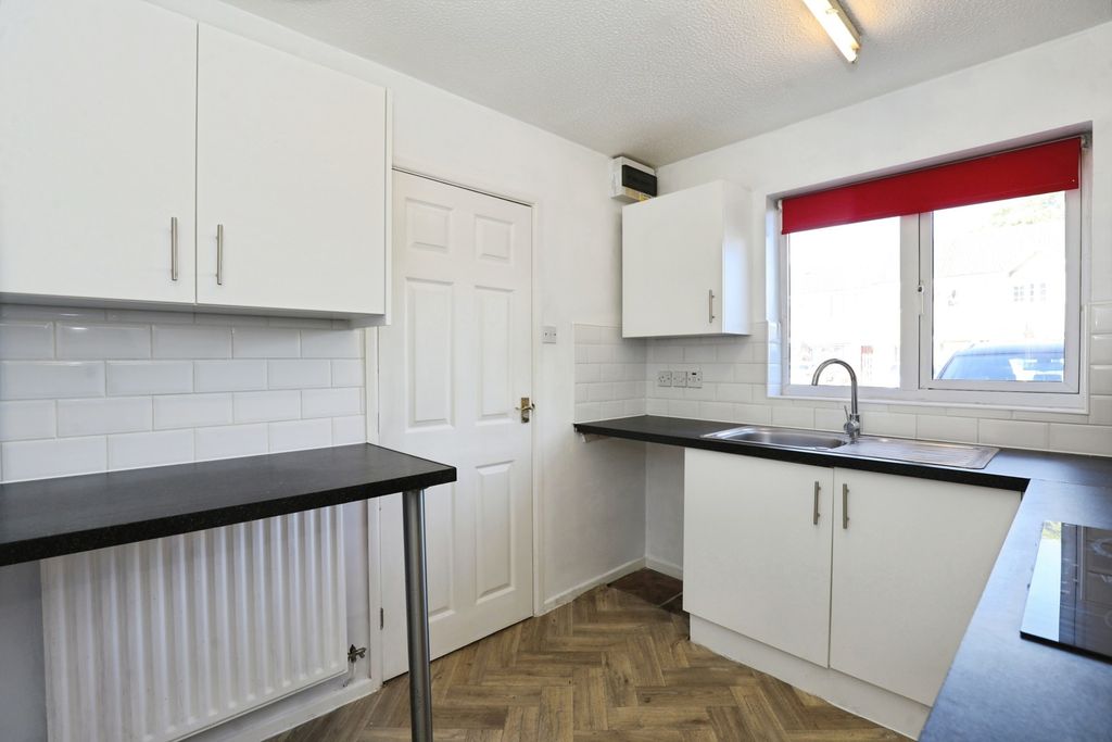 Property photo 3 of 15 Pbox-Img.Jpg